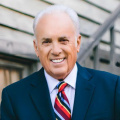 约翰·麦克阿瑟（John F. MacArthur）